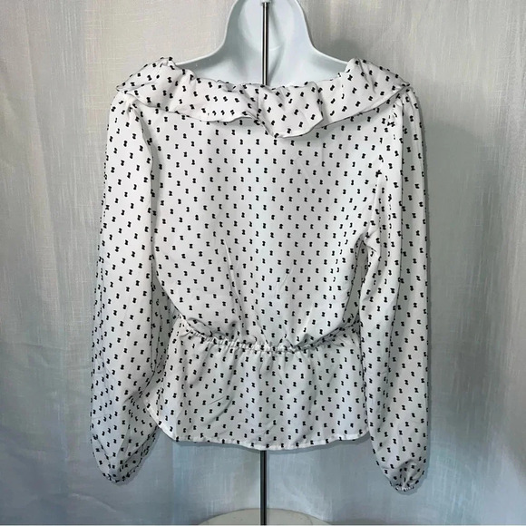 Old Navy Embroidered Long Sleeve Ruffle Collar Tie Waist Peplum Top NWOT Size S - Picture 3 of 5